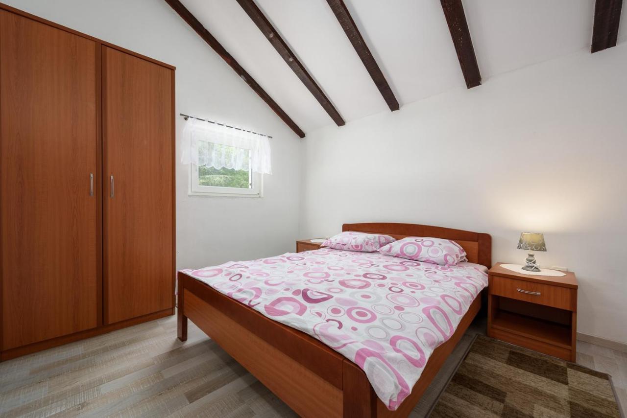 Amore House With Apartment Умаг Экстерьер фото