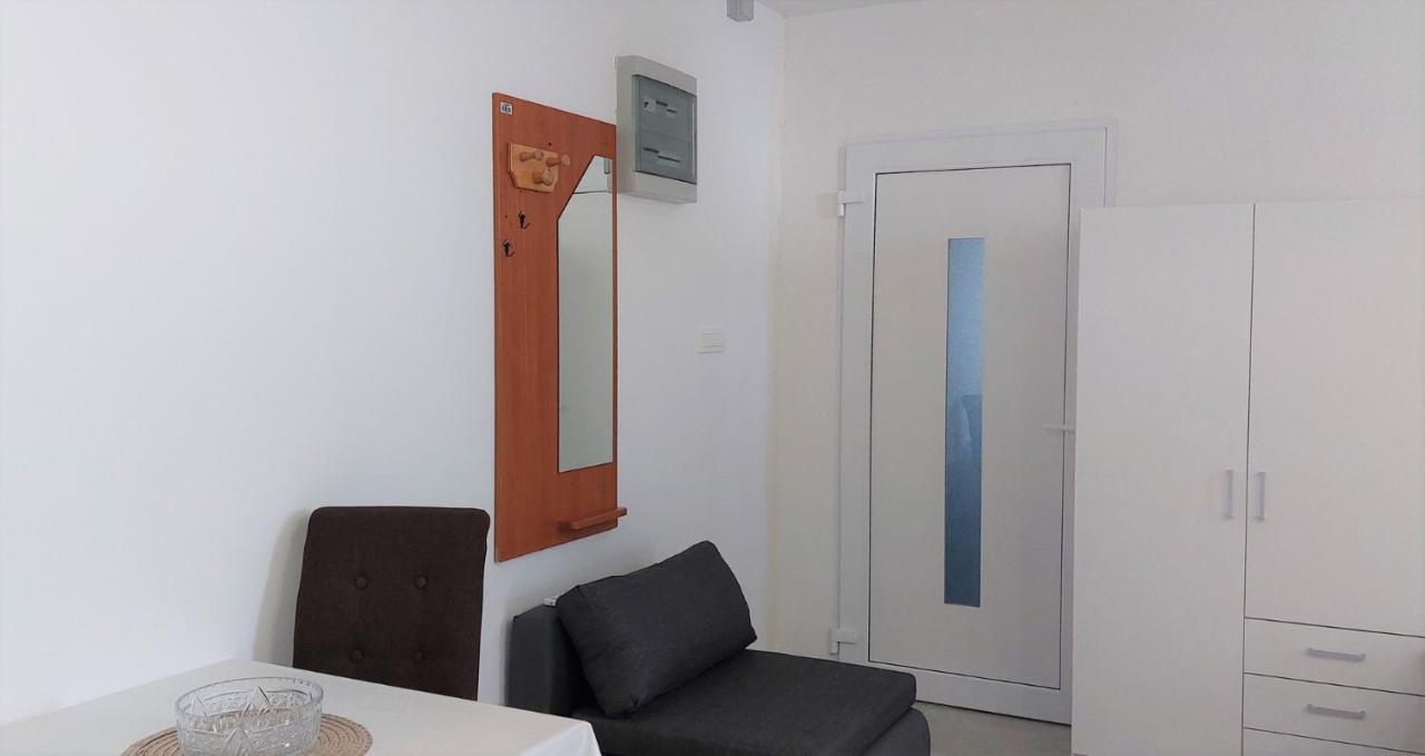 Amore House With Apartment Умаг Экстерьер фото