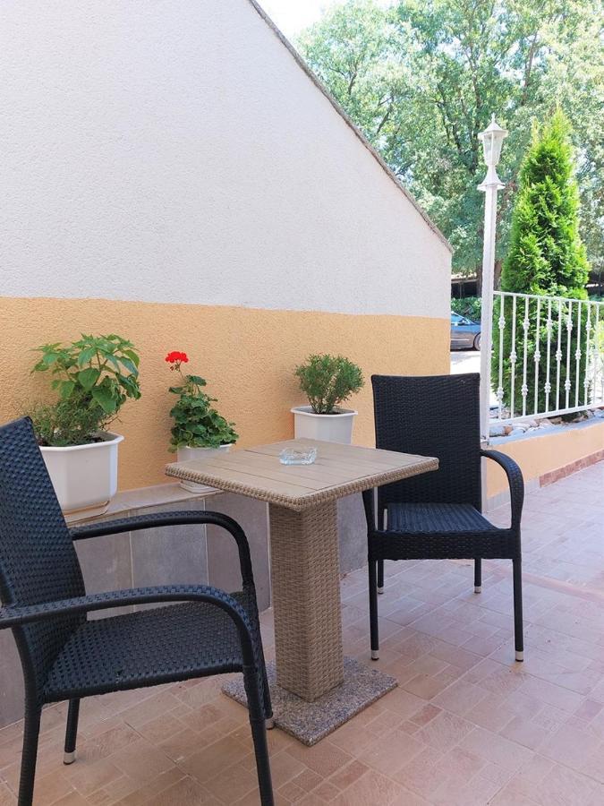 Amore House With Apartment Умаг Экстерьер фото